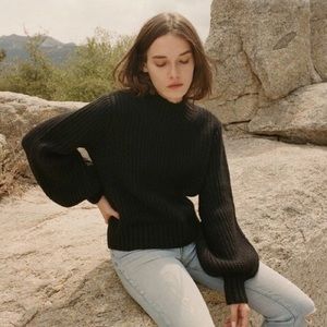 Dôen Lulu Sweater in Black
